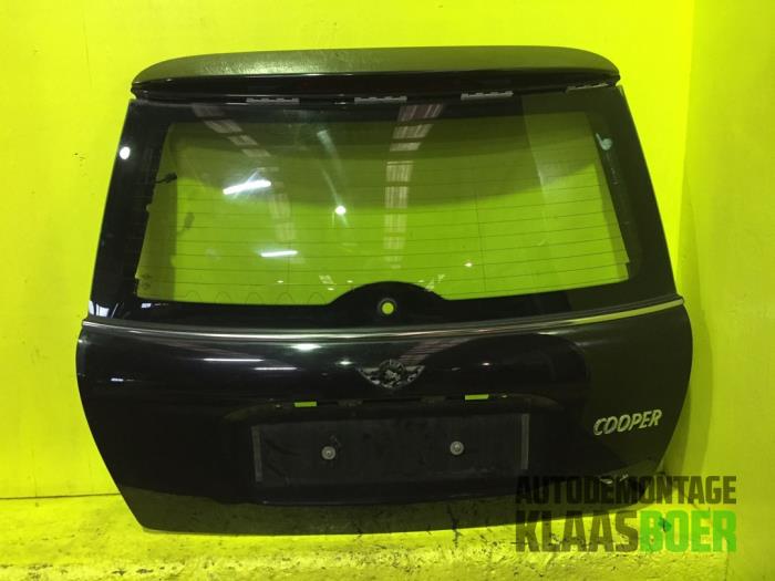 Używane Tylna klapa BMW Mini (R50/53) 1.6 16V Cooper Cena € 125,00 Procedura marży oferowane przez Autodemontage Klaas Boer