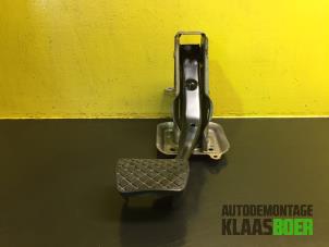 Used Brake pedal Skoda Octavia Combi (1Z5) 1.6 TDI Greenline Price € 45,00 Margin scheme offered by Autodemontage Klaas Boer