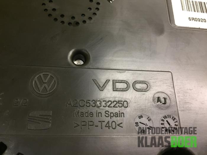 Panel de instrumentación de un Volkswagen Polo V (6R)  2011