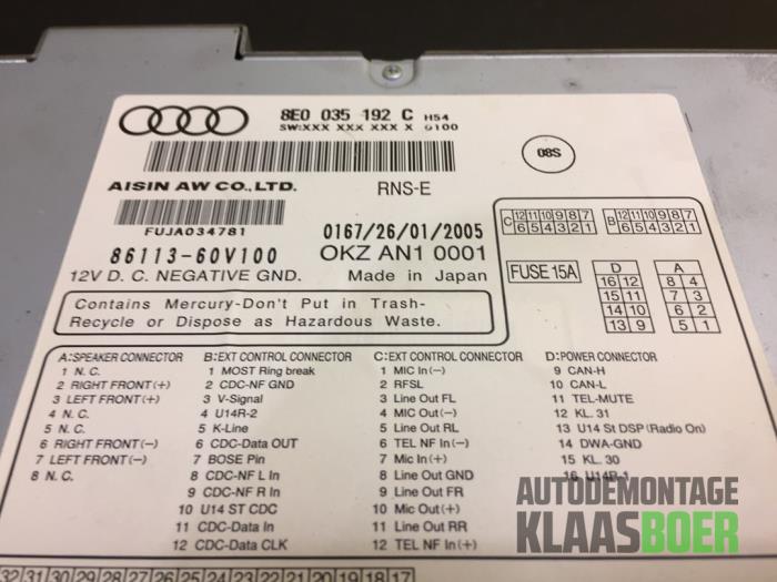 Navigation system Audi A4 Avant Quattro 3.2 FSI V6 24V 8E0035192C AISIN