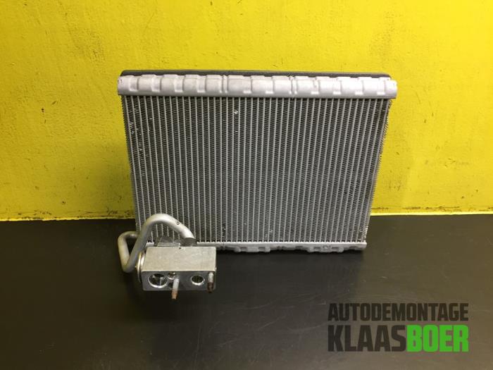 Air conditioning radiator from a Peugeot 5008 I (0A/0E) 1.6 VTI 16V 2011