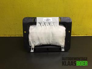 Usados Airbag derecha (salpicadero) Peugeot 5008 I (0A/0E) 1.6 VTI 16V Precio € 175,00 Norma de margen ofrecido por Autodemontage Klaas Boer