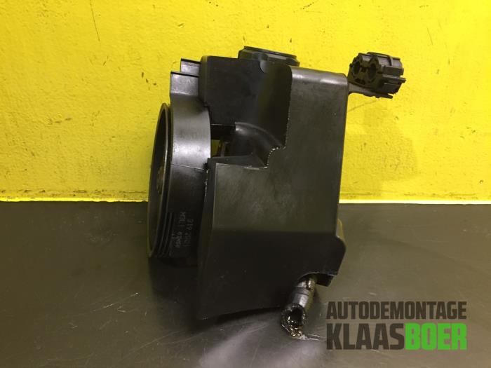 Usagé Pompe de direction Peugeot 206 (2A/C/H/J/S) 1.1 XN,XR Prix € 40,00 Règlement à la marge proposé par Autodemontage Klaas Boer