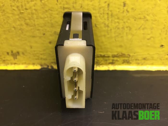 AIH headlight switch from a BMW 3 serie (E36/2C) 318i 1997
