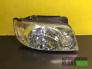 Used Headlight, right Hyundai Matrix 1.6 16V Price € 45,00 Margin scheme offered by Autodemontage Klaas Boer