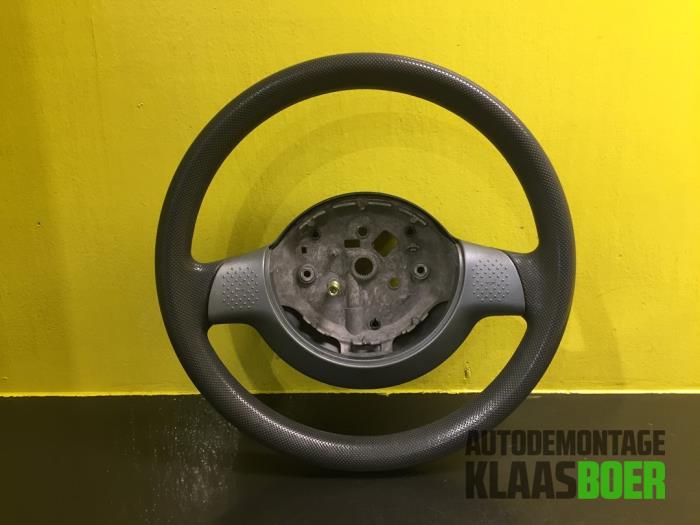 Steering wheel from a Smart City Coupe 2001