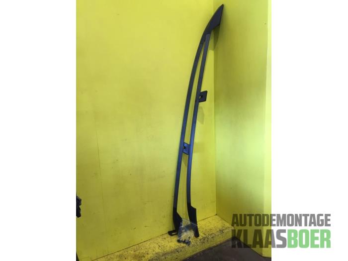 Gebrauchte Dachreling Set Volvo XC90 I 2.9 T6 24V Preis € 95,00 Margenregelung angeboten von Autodemontage Klaas Boer