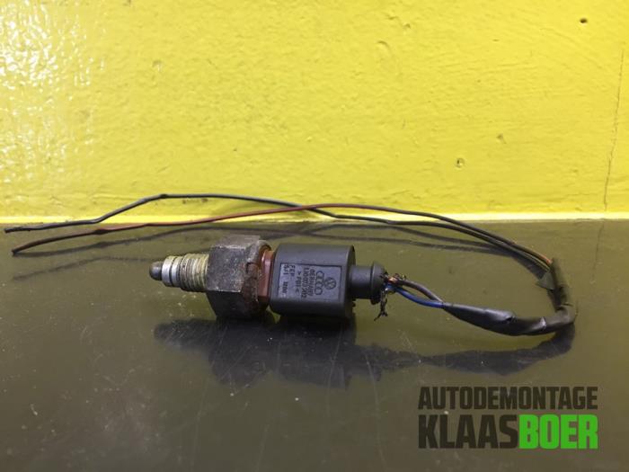 Gebrauchte Klopfsensor Volkswagen Polo IV (9N1/2/3) 1.2 12V Preis € 30,00 Margenregelung angeboten von Autodemontage Klaas Boer