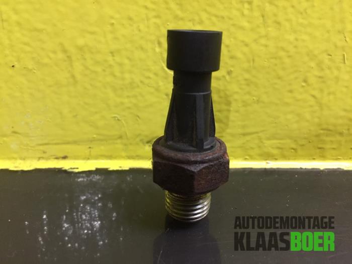 Gebrauchte Öldrucksensor Fiat 500 (312) 1.2 Preis € 10,00 Margenregelung angeboten von Autodemontage Klaas Boer