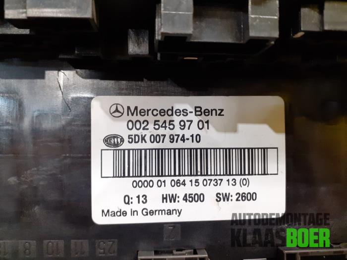 Używane Modul Comfort Mercedes C-Klasse Cena € 125,00 Procedura marży oferowane przez Autodemontage Klaas Boer