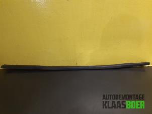 Used Window rubber BMW 1 serie (E87/87N) 118d 16V Price € 15,00 Margin scheme offered by Autodemontage Klaas Boer