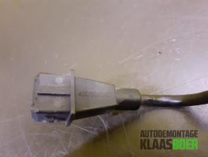 Klopfsensor van een BMW 1 serie (E87/87N) 118d 16V 2007