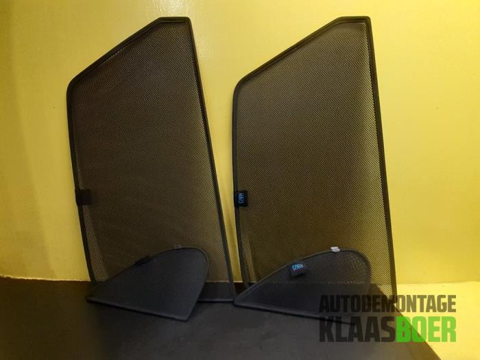 Begagnade Solpanel Seat Ibiza III (6L1) Pris € 60,00 Marginaltabell erbjuds av Autodemontage Klaas Boer