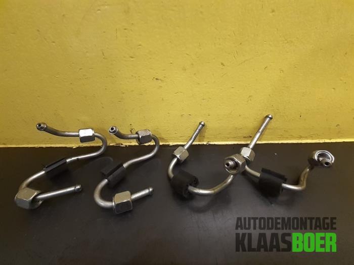 Gebrauchte Dieselleitung Set Volkswagen Polo V (6R) 1.6 TDI 16V 90 Preis € 40,00 Margenregelung angeboten von Autodemontage Klaas Boer