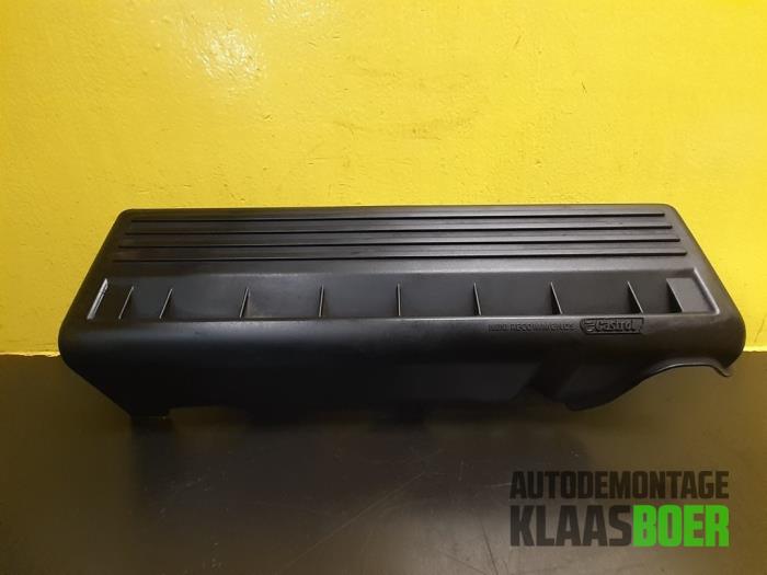 Engine cover from a MINI Mini One/Cooper (R50) 1.6 16V One 2001