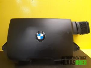 Używane Przewód powietrzny BMW 1 serie (E87/87N) 118i 16V Cena € 34,00 Procedura marży oferowane przez Autodemontage Klaas Boer