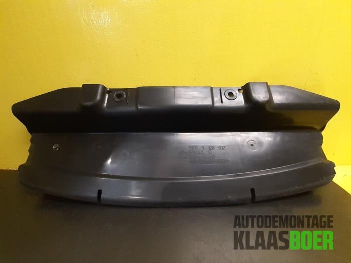Begagnade Front BMW 1 serie (E87/87N) 118i 16V Pris € 20,00 Marginaltabell erbjuds av Autodemontage Klaas Boer
