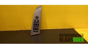 Used Electric window switch BMW 5 serie Touring (E61) 530d 24V Price € 25,00 Margin scheme offered by Autodemontage Klaas Boer