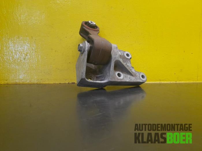 Used Engine mount Peugeot 508 (8D) 2.0 Hybrid4 16V Price € 30,00 Margin scheme offered by Autodemontage Klaas Boer