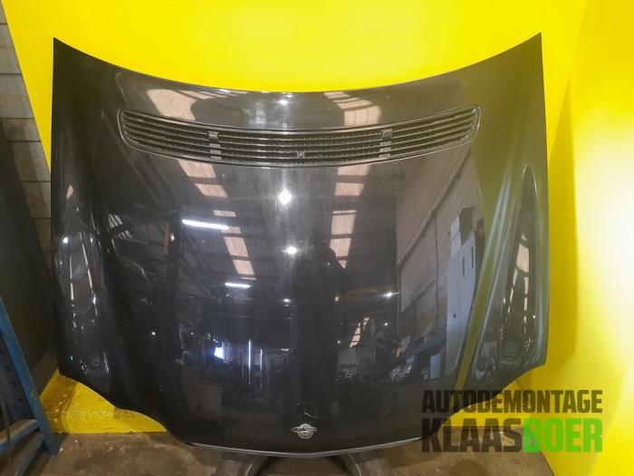 Używane Maska Mercedes C (W203) 1.8 C-200K 16V Cena € 110,00 Procedura marży oferowane przez Autodemontage Klaas Boer