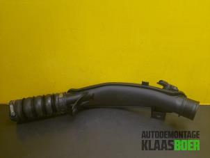 Used Turbo hose Peugeot 308 SW (4E/H) 1.6 16V THP 150 Price € 40,00 Margin scheme offered by Autodemontage Klaas Boer