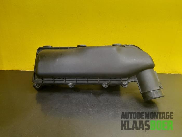 Begagnade Luftfilterhus Peugeot 308 SW (4E/H) 1.6 16V THP 150 Pris € 35,00 Marginaltabell erbjuds av Autodemontage Klaas Boer