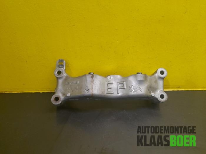 Used Engine mount Peugeot 308 SW (4E/H) 1.6 16V THP 150 Price € 25,00 Margin scheme offered by Autodemontage Klaas Boer