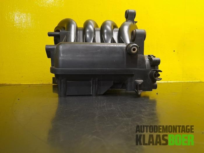 Używane Kolektor dolotowy Mercedes A (W168) 1.6 A-160 Cena € 60,00 Procedura marży oferowane przez Autodemontage Klaas Boer