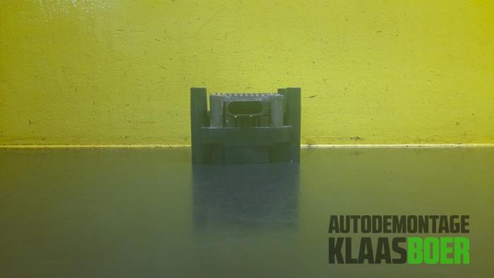 Used Ignition system (complete) Volkswagen Golf VI Variant (AJ5/1KA) 1.2 TSI BlueMotion Price € 30,00 Margin scheme offered by Autodemontage Klaas Boer