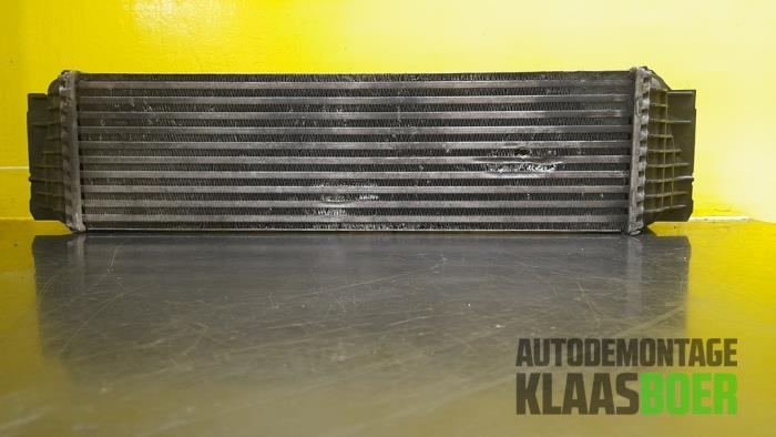 Intercooler from a BMW 5 serie (F10) 530d 24V 2011