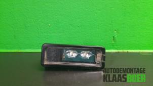 Usados Iluminación de matrícula Volkswagen Golf VII (AUA) e-Golf Precio € 15,00 Norma de margen ofrecido por Autodemontage Klaas Boer