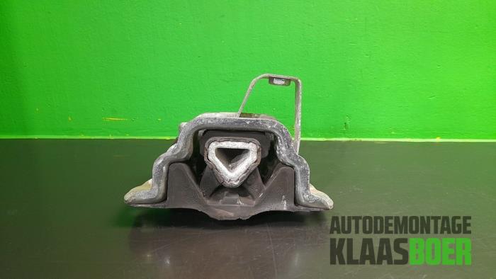 Used Engine mount Opel Combo 1.3 CDTI 16V ecoFlex Price € 45,00 Margin scheme offered by Autodemontage Klaas Boer