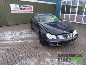 Used Front wing, right Mercedes CLK (W209) 1.8 200 K 16V Price € 100,00 Margin scheme offered by Autodemontage Klaas Boer