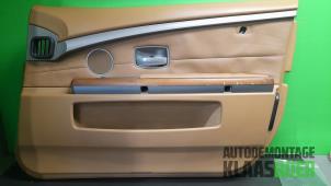 Usados Tapizado de puerta de 4 puertas derecha delante BMW 7 serie (E65/E66/E67) 740i,Li 4.0 32V Precio € 60,00 Norma de margen ofrecido por Autodemontage Klaas Boer