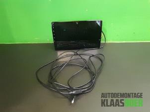 Begagnade Kontrollenhet, multimediadisplay Ford Mondeo III 2.0 16V Pris € 50,00 Marginaltabell erbjuds av Autodemontage Klaas Boer