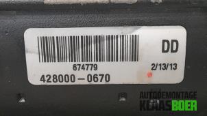 Anlasser van een BMW X3 (E83) 2.5 24V 2004