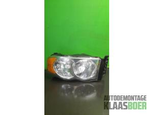 Gebrauchte Scheinwerfer rechts Dodge Ram 3500 Standard Cab (DR/DH/D1/DC/DM) 5.7 V8 Hemi 1500 4x2 Preis € 60,00 Margenregelung angeboten von Autodemontage Klaas Boer