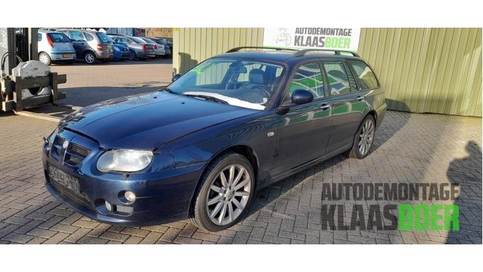 Używane Maska MG ZT-T 2.0 CDTi 16V Cena € 175,00 Procedura marży oferowane przez Autodemontage Klaas Boer