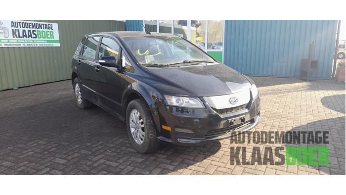 Usados Capó BYD E6 Precio € 150,00 Norma de margen ofrecido por Autodemontage Klaas Boer
