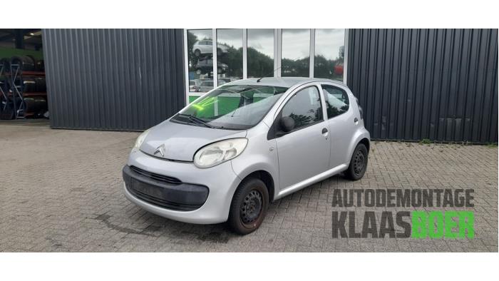 Drzwi lewe przednie wersja 4-drzwiowa z Citroën C1 1.0 12V 2006