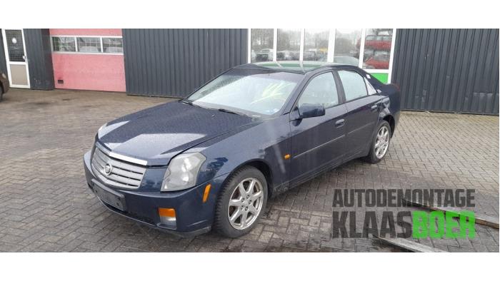 Używane Maska Cadillac CTS I 3.2 V6 24V Cena € 175,00 Procedura marży oferowane przez Autodemontage Klaas Boer