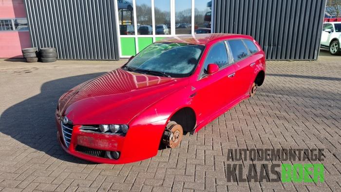 Verin de capot ALFA ROMEO 166 2.4 JTD occasion