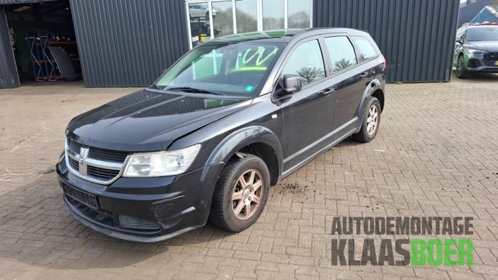 Używane Maska Dodge Journey 2.4 16V Cena € 145,00 Procedura marży oferowane przez Autodemontage Klaas Boer