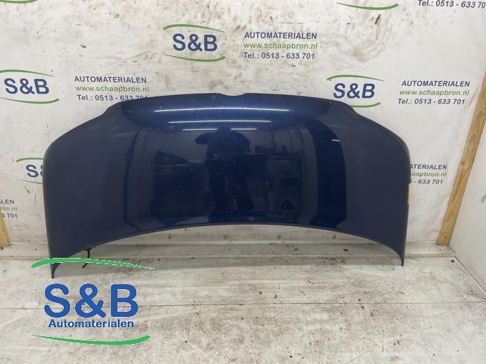 Używane Maska Volkswagen Transporter T5 1.9 TDi Cena € 100,00 Procedura marży oferowane przez Schaap & Bron