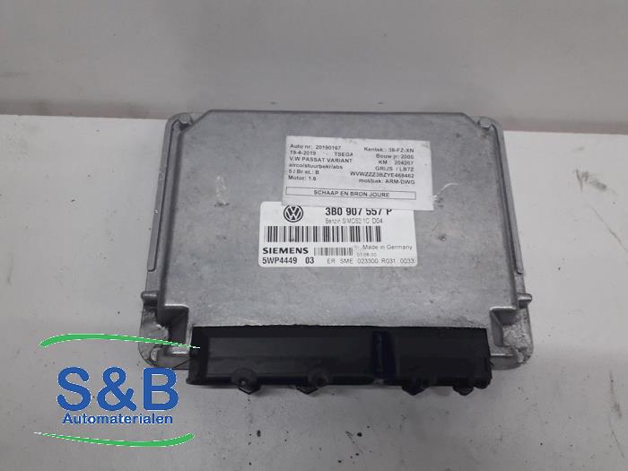 Used Engine management computer Volkswagen Passat Variant (3B5) 1.6 Price € 225,00 Margin scheme offered by Schaap & Bron