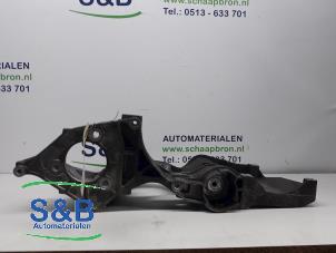 Used Diesel pump bracket Volkswagen Polo IV (9N1/2/3) 1.9 SDI Price € 50,00 Margin scheme offered by Schaap & Bron
