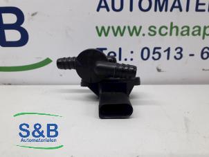 Used Fuel pressure sensor Audi A3 (8P1) 2.0 16V FSI Price € 20,00 Margin scheme offered by Schaap & Bron