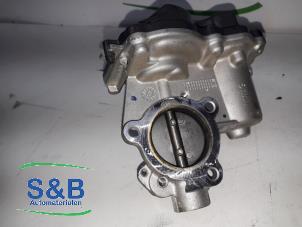 AGR Ventil van een Volkswagen Beetle (16AB) 2.0 TDI 16V 2012