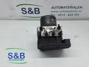 Usados Bomba ABS Volkswagen Golf IV (1J1) 1.8 20V Precio € 150,00 Norma de margen ofrecido por Schaap & Bron