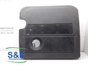 Usados Cuerpo de filtro de aire Seat Cordoba (6L2) 1.4 16V Precio € 20,00 Norma de margen ofrecido por Schaap & Bron